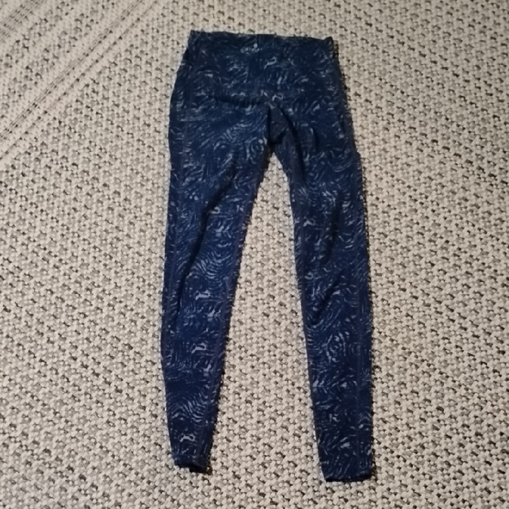 Athleta Navy and White Patterned Leggings